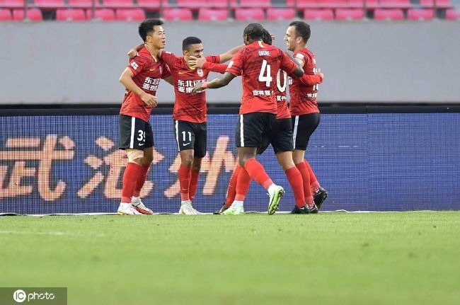 许鞍华执导，马思纯、俞飞鸿、彭于晏等主演的《第一炉香》入围电影节;World Focus单元